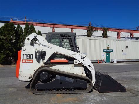 t190 bobcat years made